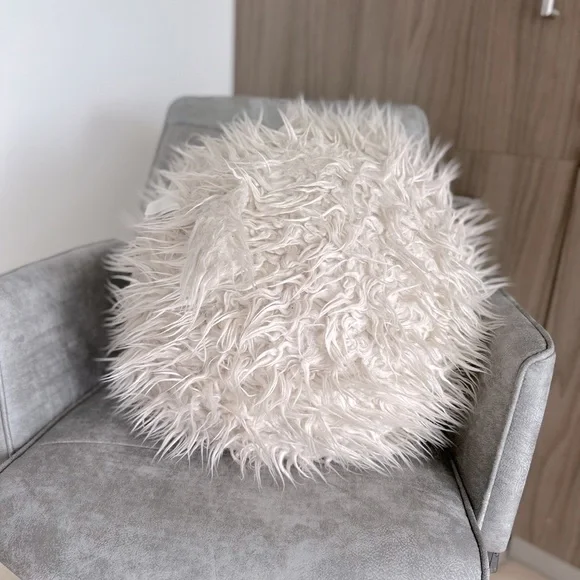 Fluffy Cream Round Pillow - Picture 2 of 2